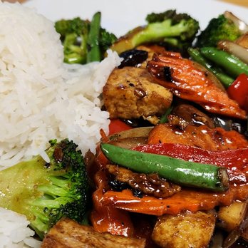 Joyful Thai - a plate of rice and vegetables - Thai Near Me - Tonasket, Washington Joyful Thai - a plate of rice and vegetables - Thai Near Me - Tonasket, Washington