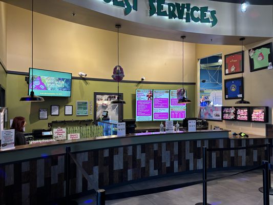 Go ‘N Bananas by null