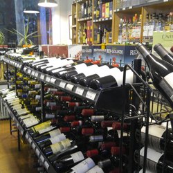 Noyac Liquor Store