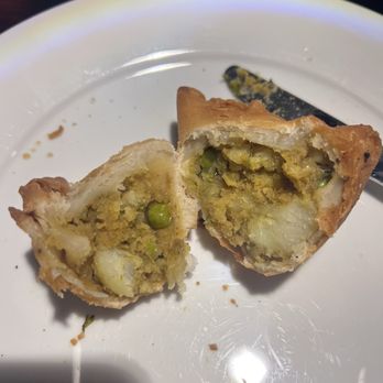 Cali Tandoor - Vegetable Samosa filled with potato and peas. The filling was not dry at all. So yummy! - Indian Near Me - Culver City, California