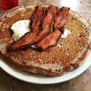 Campfire Lodge Resort - The daily pancake special - Hotels Near Me - West Yellowstone, Montana Campfire Lodge Resort - The daily pancake special - Hotels Near Me - West Yellowstone, Montana