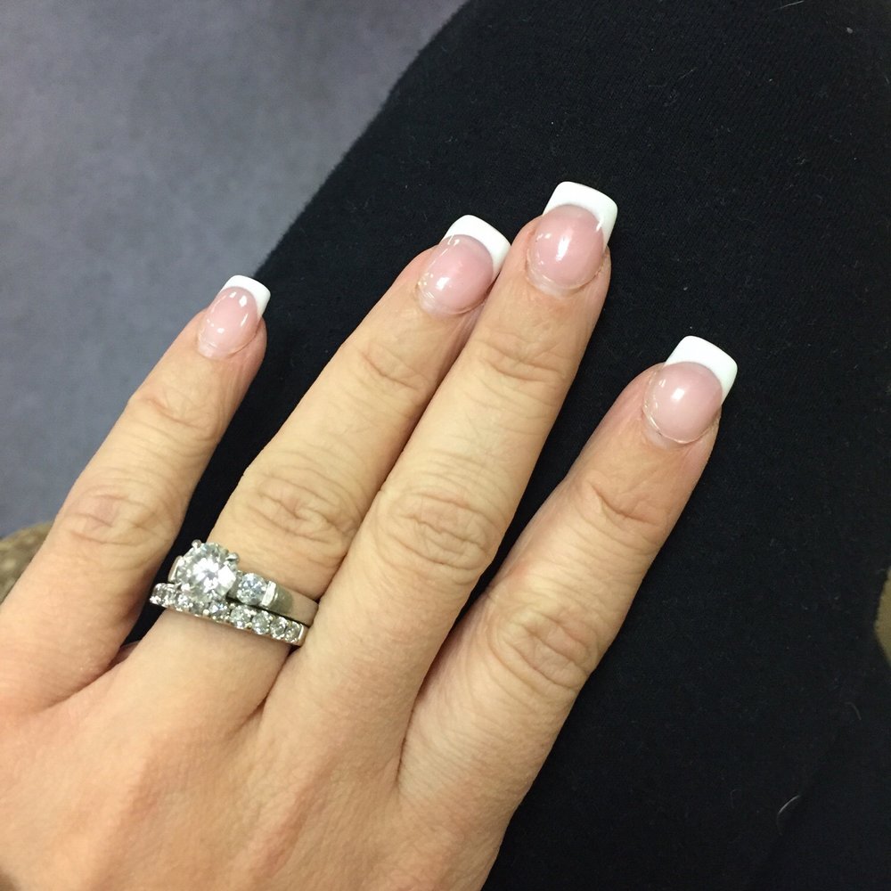 Bella Salon - they're a week or two old but still look beautiful! - Eyelash Service Near Me - Perth Amboy, New Jersey Bella Salon - they're a week or two old but still look beautiful! - Eyelash Service Near Me - Perth Amboy, New Jersey
