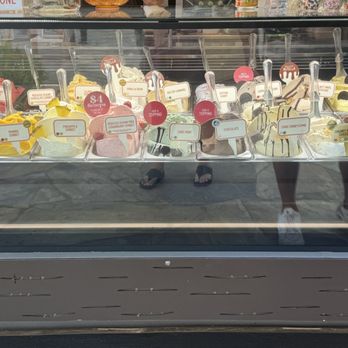 Gelatissimo Waikiki - Lots of selections - Gelato Near Me - Honolulu, Hawaii Gelatissimo Waikiki - Lots of selections - Gelato Near Me - Honolulu, Hawaii