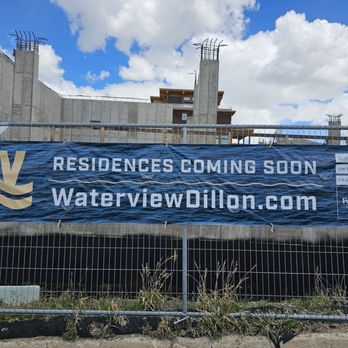 Vue Rooftop - Dillon - Vue Rooftop in the background (photo from May 2025) - American Near Me - Dillon, Colorado Vue Rooftop - Dillon - Vue Rooftop in the background (photo from May 2025) - American Near Me - Dillon, Colorado