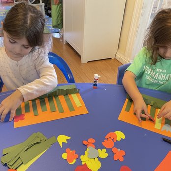 Sunny Side Child Care - Mother's Day Crafts - Child Care & Day Care Near Me - Glendale, California Sunny Side Child Care - Mother's Day Crafts - Child Care & Day Care Near Me - Glendale, California