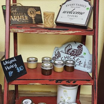 Nikki’s Chickies Farm - a shelf with jars of food - Honey Near Me - Yuma, Arizona Nikki’s Chickies Farm - a shelf with jars of food - Honey Near Me - Yuma, Arizona