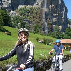 Flying Wheels - Biking in the waterfalls valley of Lauterbrunnen