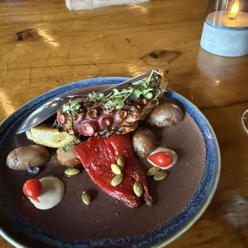 El Raval - Spanish Near Me - Austin, Texas