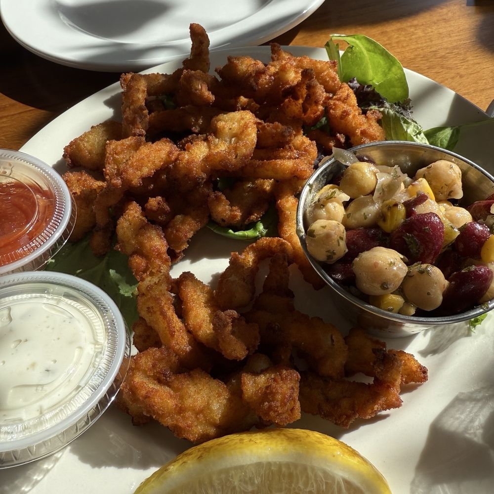 New Wave Seafood - Fried clams - Seafood Near Me - Wantagh, New York