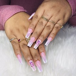Ivy Nails