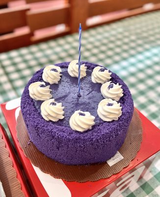 Red Ribbon Bakeshop by null