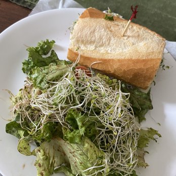 C'est Si Bon Bakery - Kids size sandwich - Bakeries Near Me - Newport Beach, California