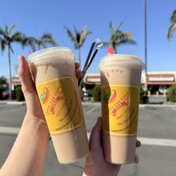 Taste Tea Cafe - Black milk tea and rose milk tea
