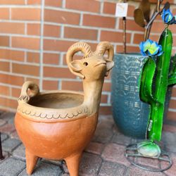 Blue Burro Imports - Lots of planter pot!