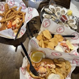 House Special, Cold Lobster Roll, Hot Lobster Roll, Clam Chowder, Oysters
