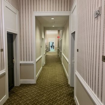 Capital Hotel - Hallway - Hotels Near Me - Little Rock, Arkansas