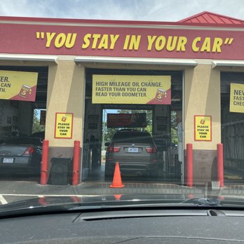 Take 5 Oil Change - Waiting my turn - Oil Change Stations Near Me - Wilmington, North Carolina