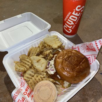 Clyde's Hot Chicken - Original Combo - Chicken Shop Near Me - Fullerton, California Clyde's Hot Chicken - Original Combo - Chicken Shop Near Me - Fullerton, California