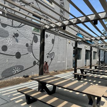 The Veil Brewing - Outdoor patio - Beer Bar Near Me - Norfolk, Virginia The Veil Brewing - Outdoor patio - Beer Bar Near Me - Norfolk, Virginia
