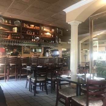 Cafe Piquet - Bar area - Cuban Near Me - Bellaire, Texas Cafe Piquet - Bar area - Cuban Near Me - Bellaire, Texas