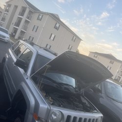 BC Mechanics - 2011 jeep patriot alternator replacement