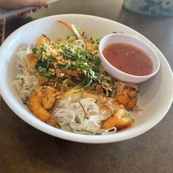 Lilly's Cafe - Shrimp vermicelli - Vietnamese Near Me - New Orleans, Louisiana Lilly's Cafe - Shrimp vermicelli - Vietnamese Near Me - New Orleans, Louisiana