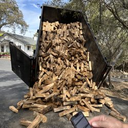 Melody Oaks Premium