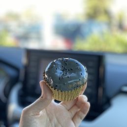 Black sesame mochi cupcake
