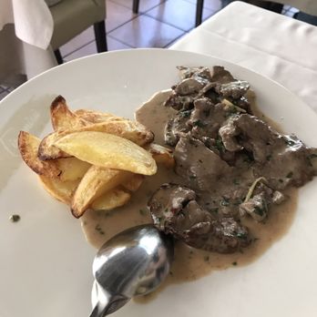 Trattoria Tiramisu - Veal - Trattorie Near Me - Taormina, Maine