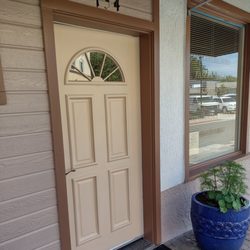 Lisa Goodstein, L.Ac - Front door