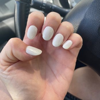 Uptown Nails - Dip manicure by Annie - Nail Salons Near Me - Issaquah, Washington