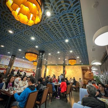 Mama Lu's Dumpling House - Packed house tonight - Shanghainese Near Me - Arcadia, California Mama Lu's Dumpling House - Packed house tonight - Shanghainese Near Me - Arcadia, California