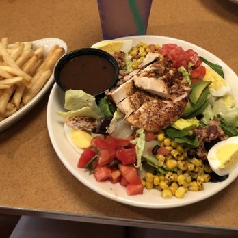 Phillips Avenue Diner - Diners Near Me - Sioux Falls, South Dakota