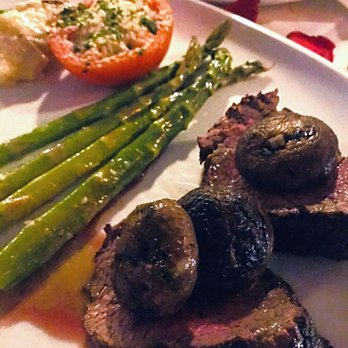 El Gaucho - Chateaubriand wonderland - Steakhouses Near Me - Seattle, Washington