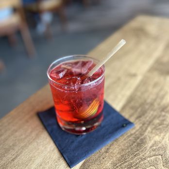 The Monroe - Campari & tonic w/lime - New American Near Me - Orlando, Florida The Monroe - Campari & tonic w/lime - New American Near Me - Orlando, Florida