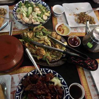 Merry Go Round - Family style Cashew Chicken, Orange Peel Chicken, Snow Pea Shrimp - New American Near Me - Lone Pine, California Merry Go Round - Family style Cashew Chicken, Orange Peel Chicken, Snow Pea Shrimp - New American Near Me - Lone Pine, California