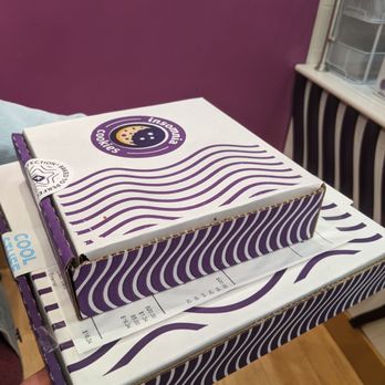 Insomnia Cookies - Desserts Near Me - Brooklyn, New York