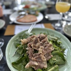 Madang Restaurant & Cafe - Grilled Beef Brisket Salad