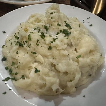 The Cutlery - Truffle Mashed Potatoes - Steakhouses Near Me - Honolulu, Hawaii The Cutlery - Truffle Mashed Potatoes - Steakhouses Near Me - Honolulu, Hawaii