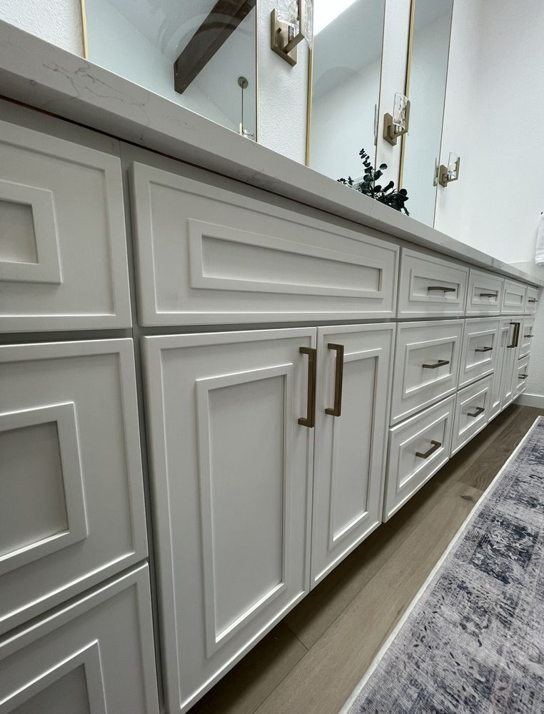 Slide of Summit Remodeling Group