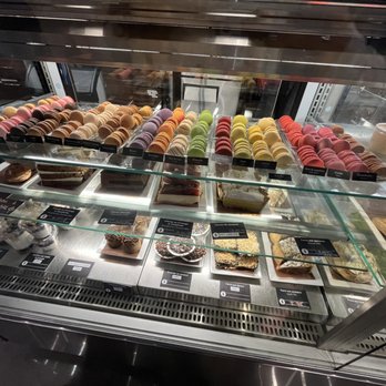 La Maison Smith - Cafes Near Me - Quebec City, Quebec La Maison Smith - Cafes Near Me - Quebec City, Quebec