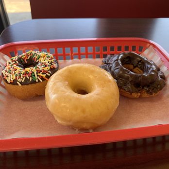 Donald's Donuts - Fresh baked donuts - Donuts Near Me - Humble, Texas