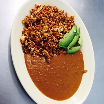Las Guacamayas - Huevo con chorizo - Mexican Near Me - Dallas, Texas Las Guacamayas - Huevo con chorizo - Mexican Near Me - Dallas, Texas