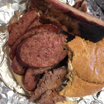 Pizzitola's Heritage BBQ - Barbeque Near Me - Houston, Texas