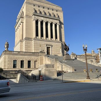 Indiana War Memorial - Landmarks & Historical Buildings Near Me - Indianapolis, Indiana Indiana War Memorial - Landmarks & Historical Buildings Near Me - Indianapolis, Indiana