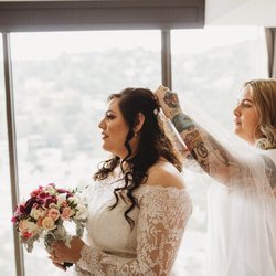 Ashley helping me with my veil