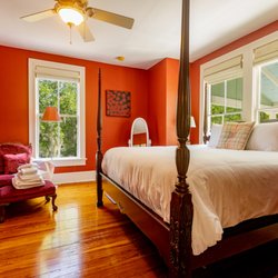 Camellia Rose Inn