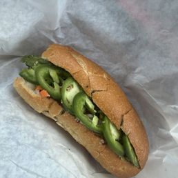Banh Mi (Sandwich) Banh Mi (Sandwich)