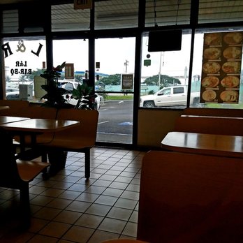 L & R Drive Inn - Inside the restaurant.......... - Barbeque Near Me - Kaneohe, Hawaii