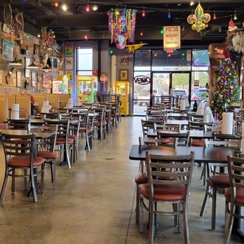 Lost Pizza - Pizza Near Me - Ocean Springs, Mississippi